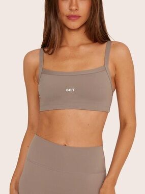 SET Active top and legging